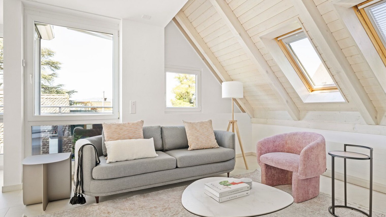 Photo of Livingroom in Oberstrass