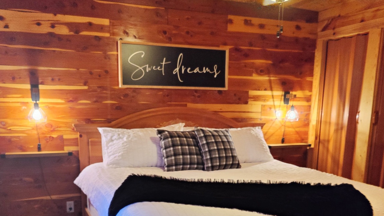 Photo of Bedroom in Sand Gap