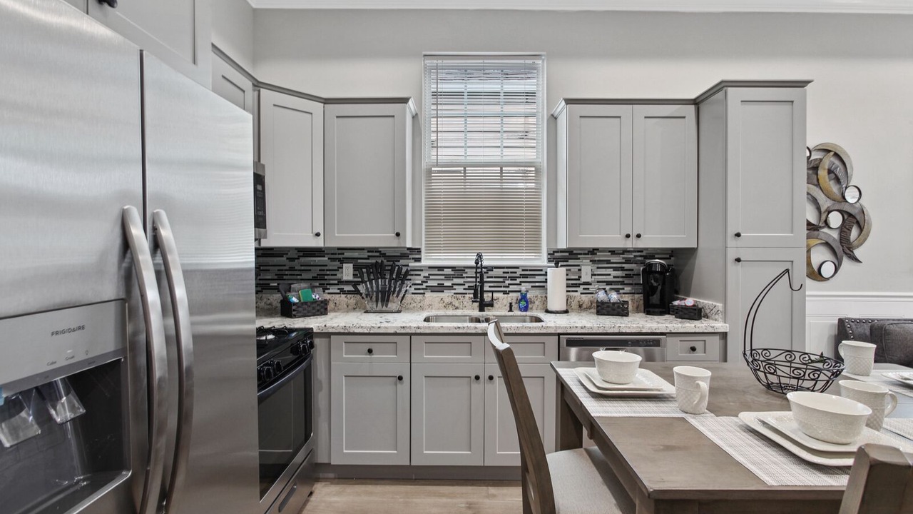 Photo of Kitchen in Mid-City
