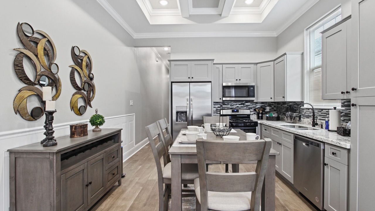 Photo of Kitchen in Mid-City