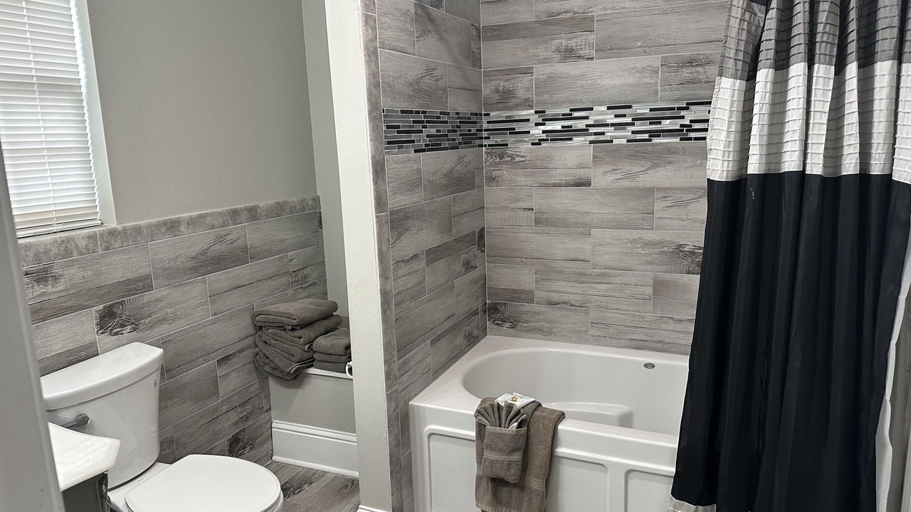 Photo of Bathroom in Mid-City