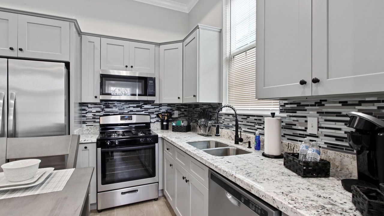 Photo of Kitchen in Mid-City