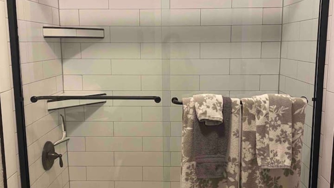 Photo of Bathroom in Decorah