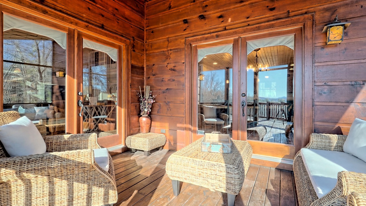 Photo of Patio Balcony in Blairsville