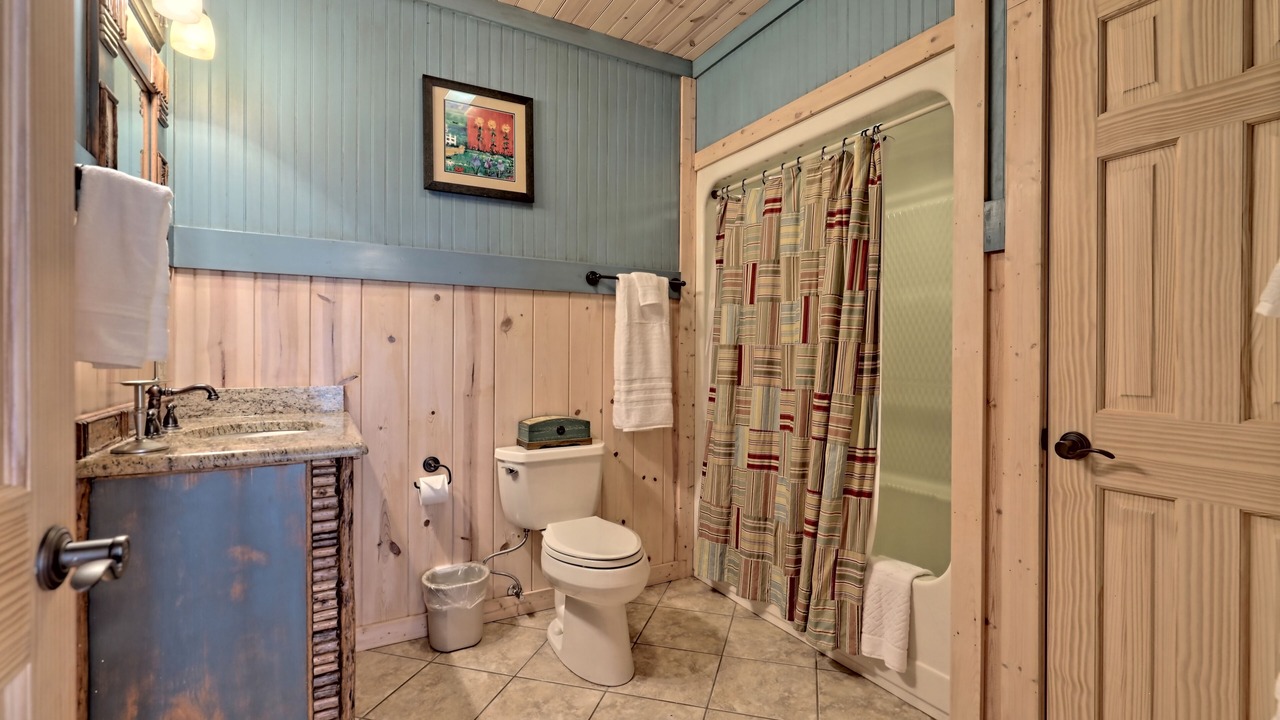 Photo of Bathroom in Blairsville