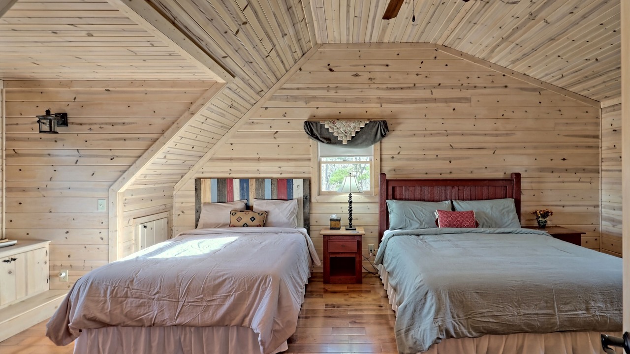 Photo of Bedroom in Blairsville