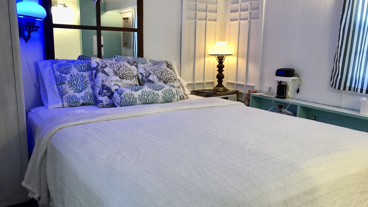 Photo of Bedroom in Reedville