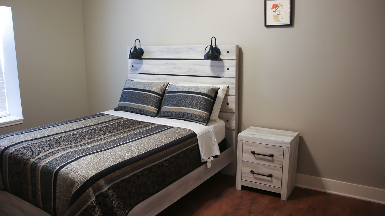 Photo of Bedroom in Aurora