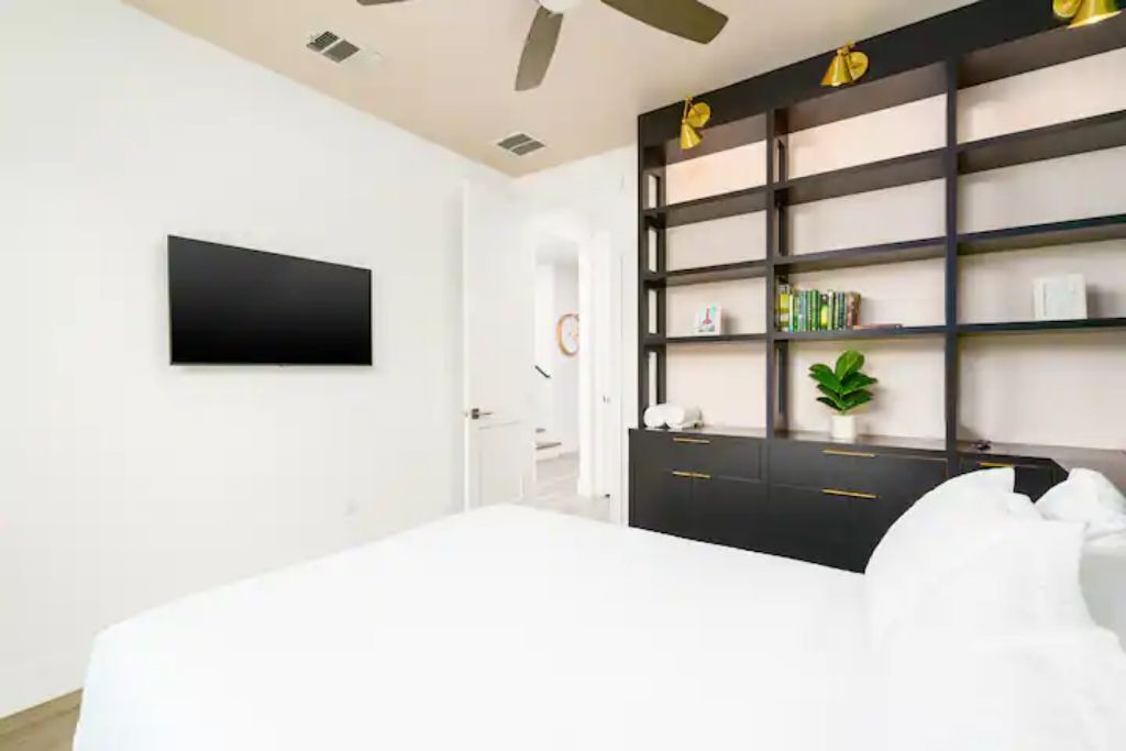 Photo of Bedroom in Govalle