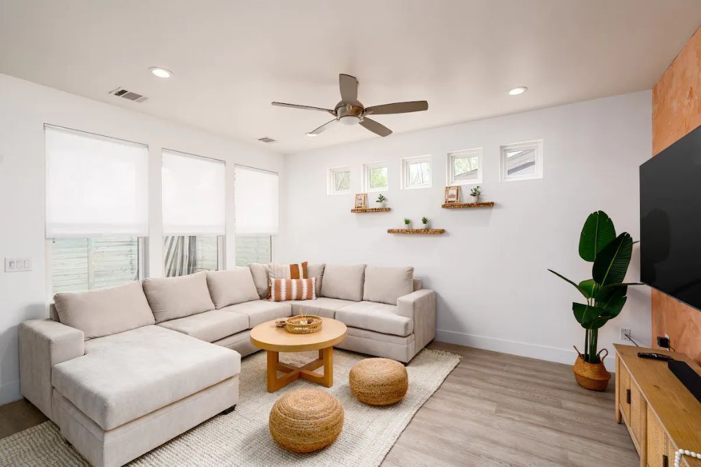 Photo of Livingroom in Govalle