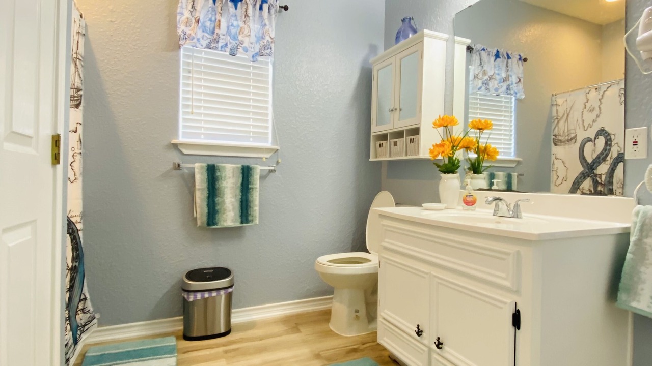 Photo of Bathroom in Surfside Beach
