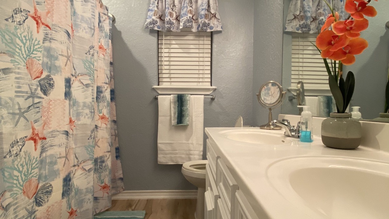 Photo of Bathroom in Surfside Beach