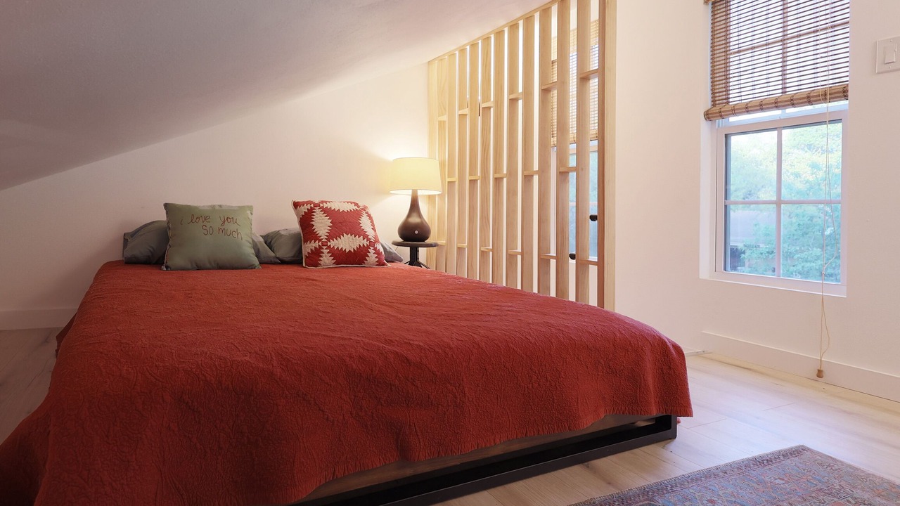 Photo of Bedroom in West Oak Hill