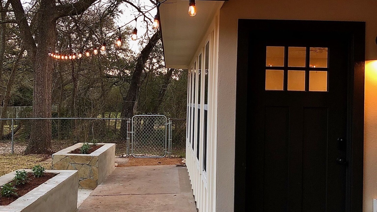 Photo of Outdoor in West Oak Hill
