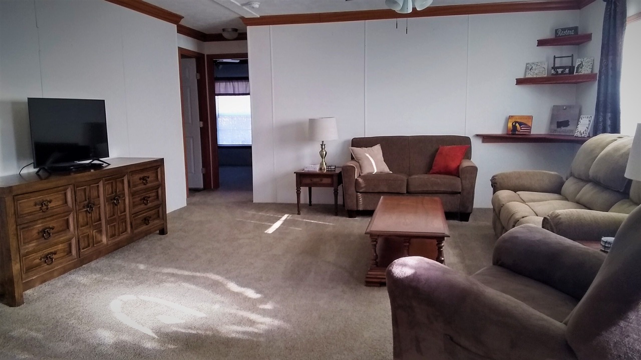 Photo of Livingroom in Cranberry