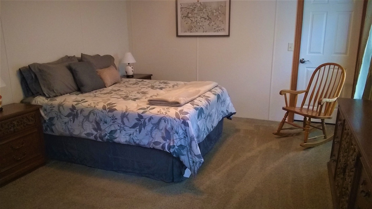 Photo of Bedroom in Cranberry