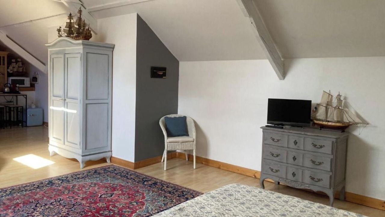 Photo of Bedroom in Saint-Lubin-des-Joncherets