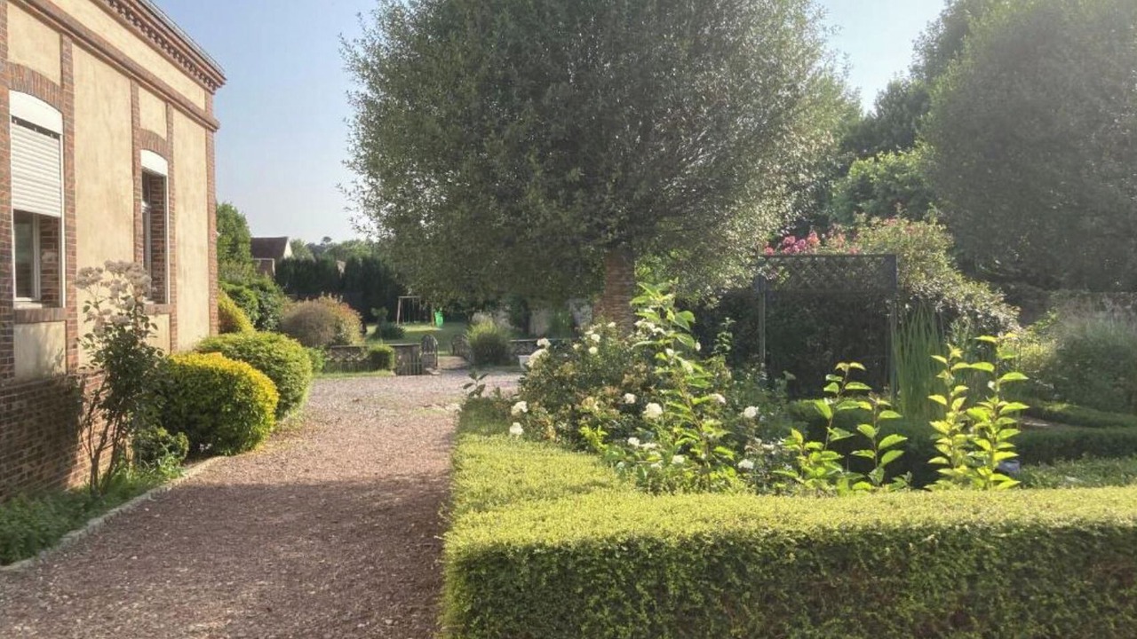 Photo of Outdoor in Saint-Lubin-des-Joncherets