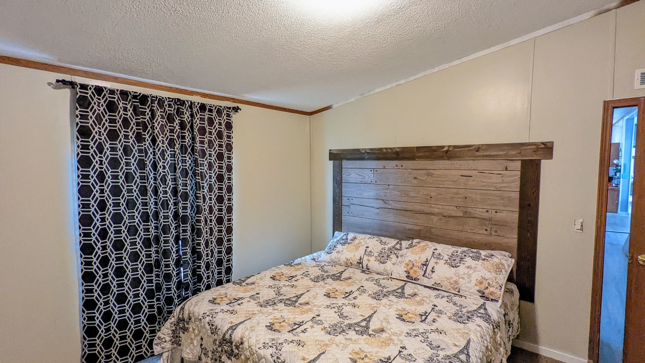 Photo of Bedroom in Ogallala