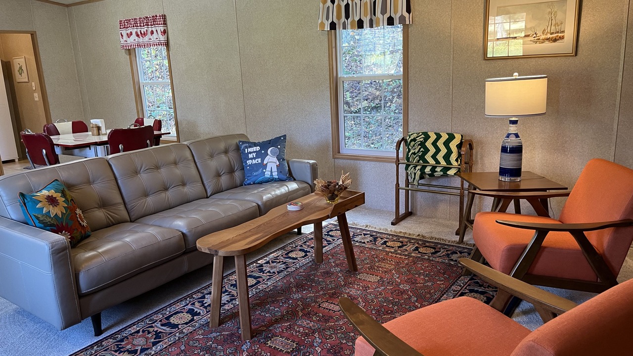 Photo of Bedroom in Roseland