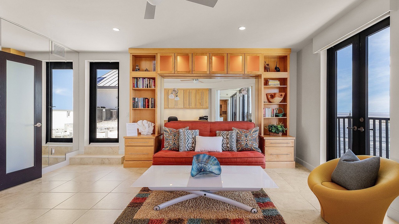 Photo of Livingroom in Punta Rassa