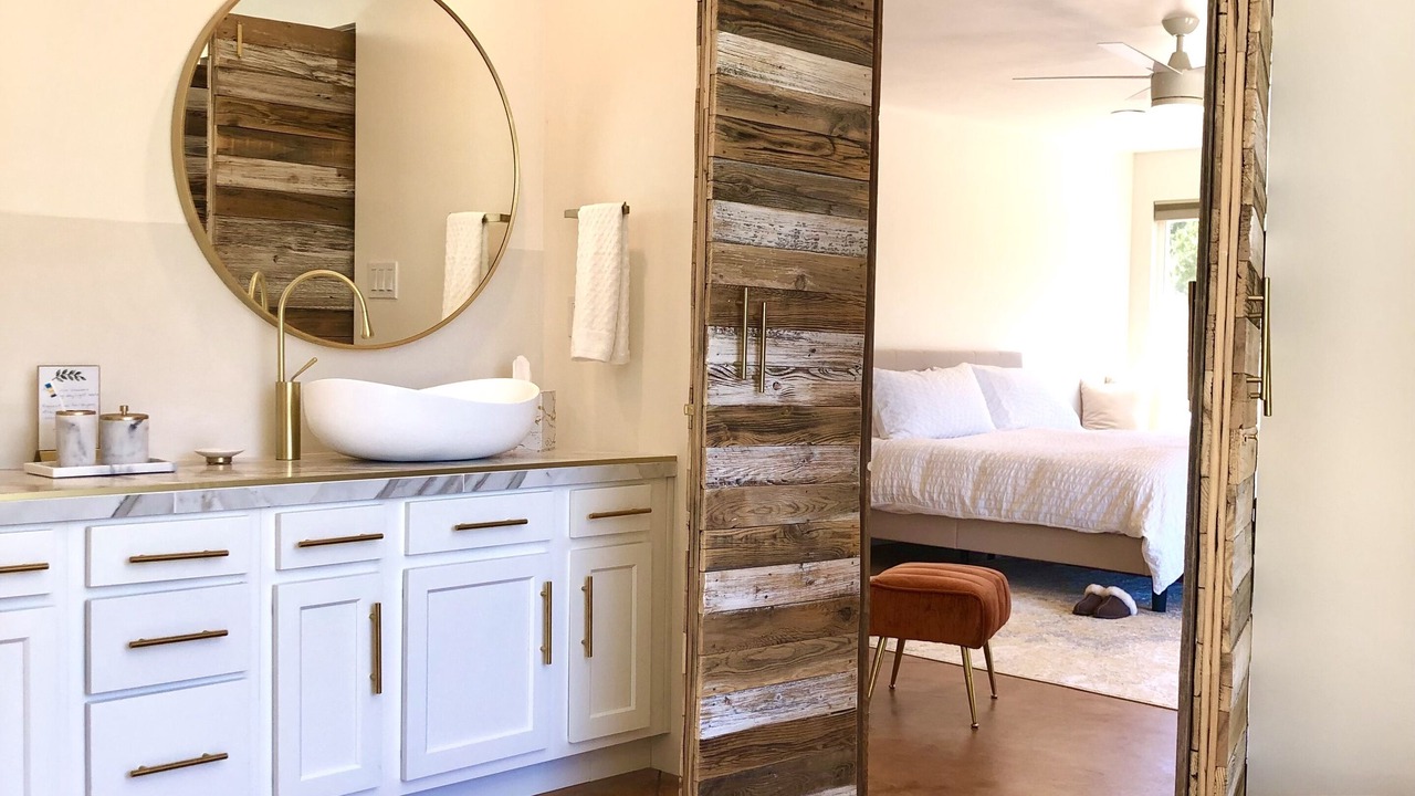 Photo of Bathroom in Placitas