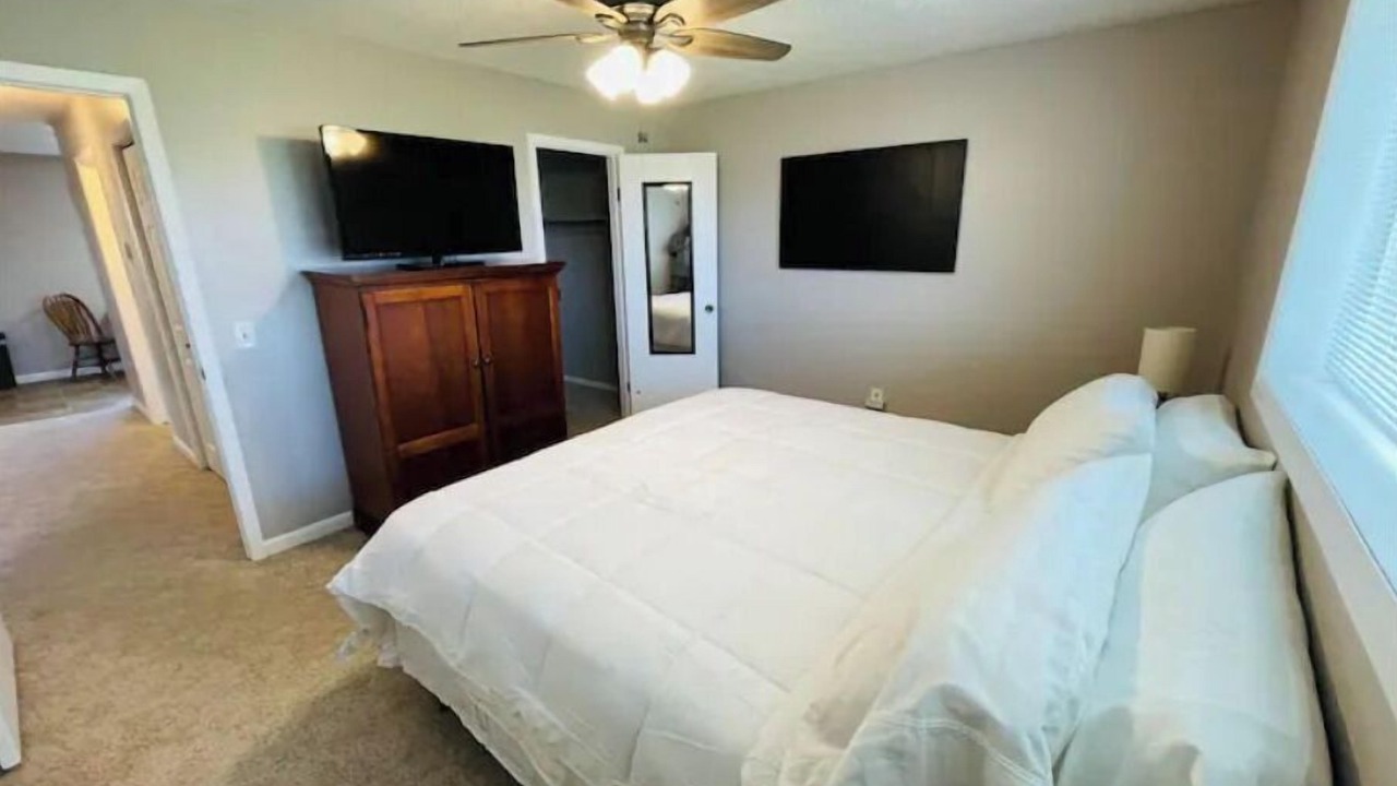 Photo of Bedroom in Casper