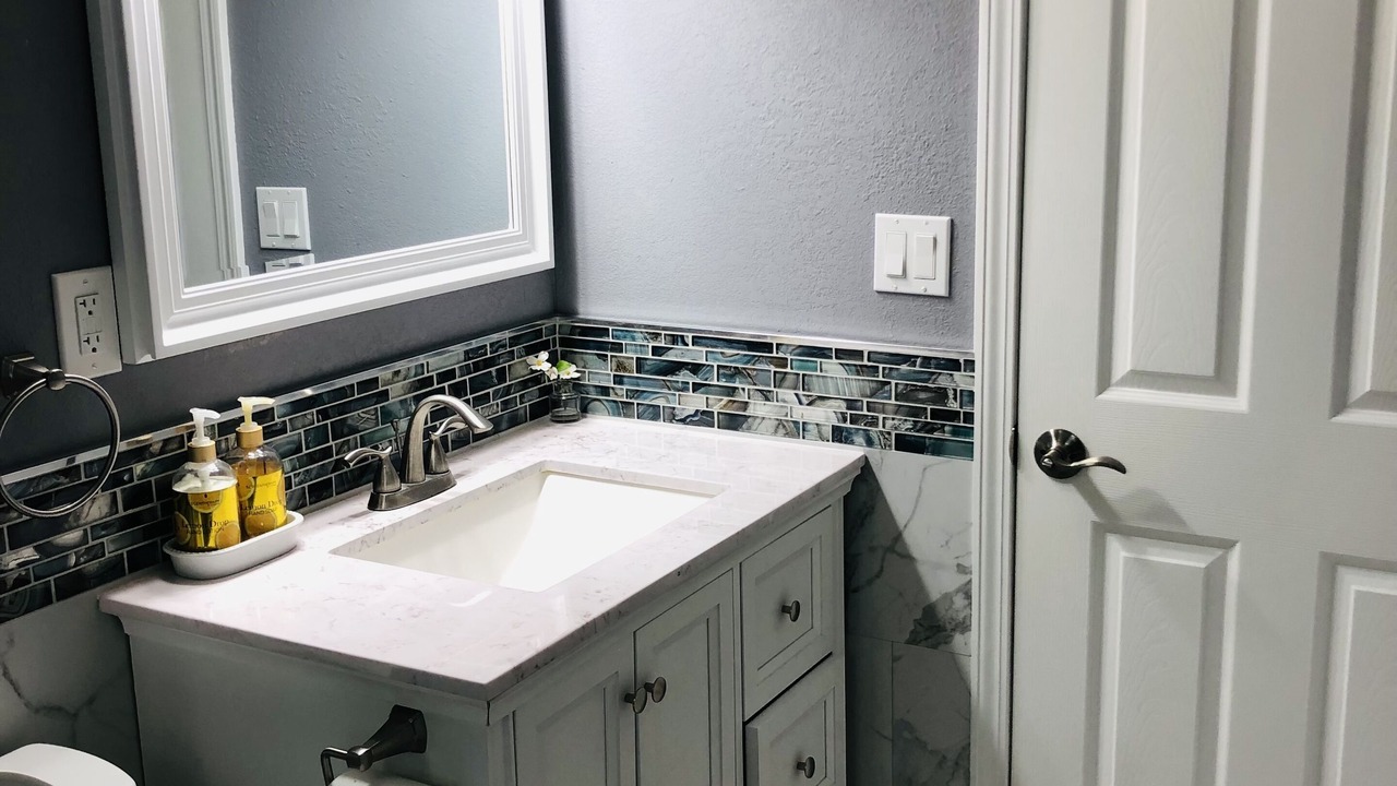 Photo of Bathroom in Largo