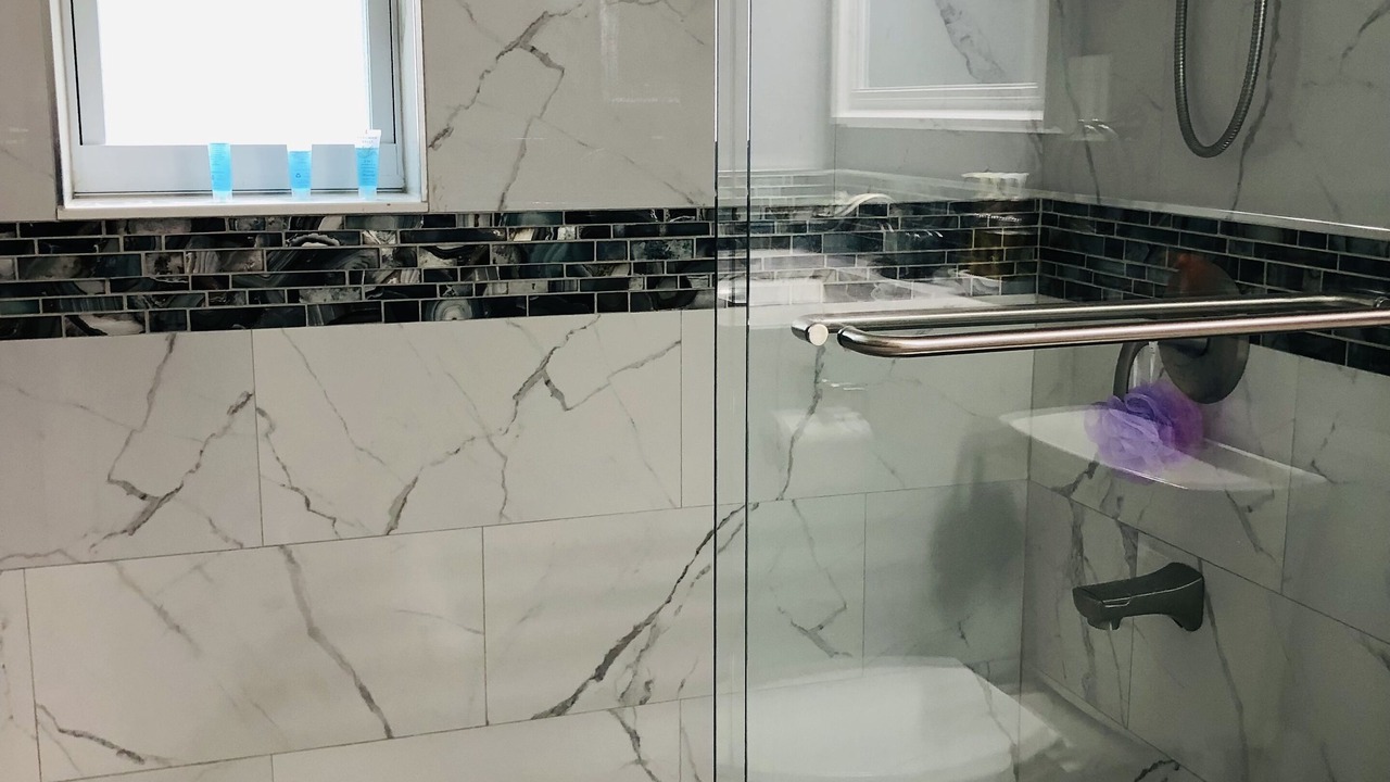 Photo of Bathroom in Largo