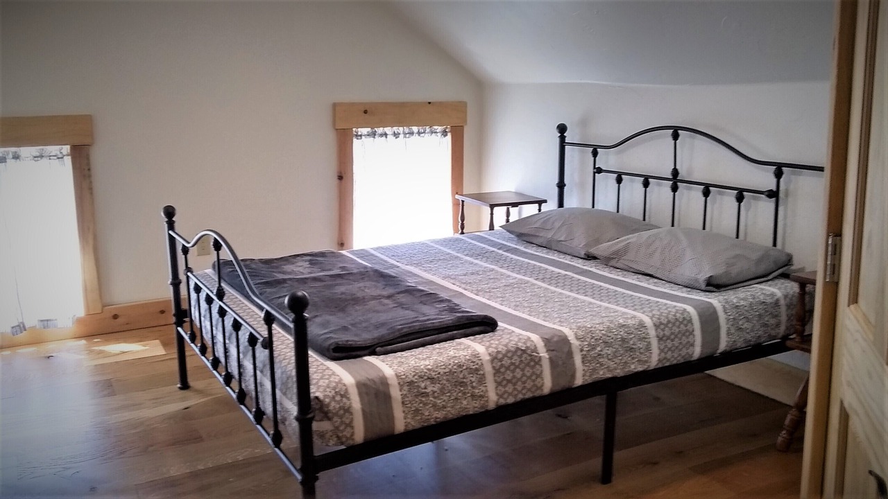 Photo of Bedroom in Seneca