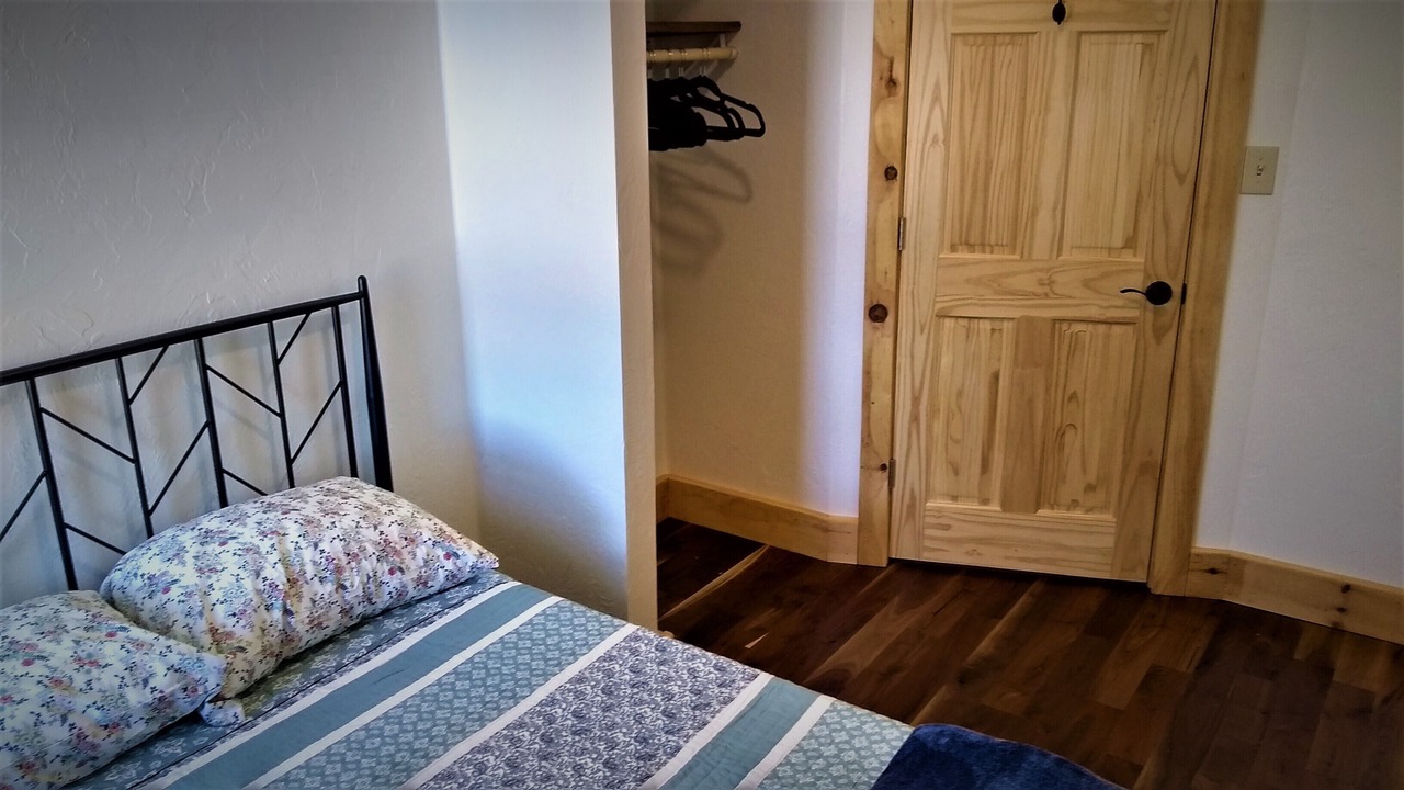 Photo of Bedroom in Seneca