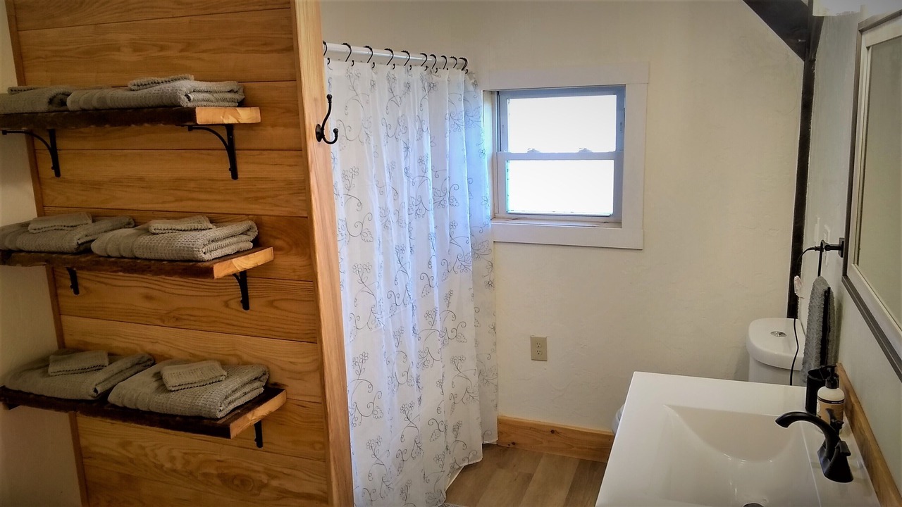Photo of Bathroom in Seneca