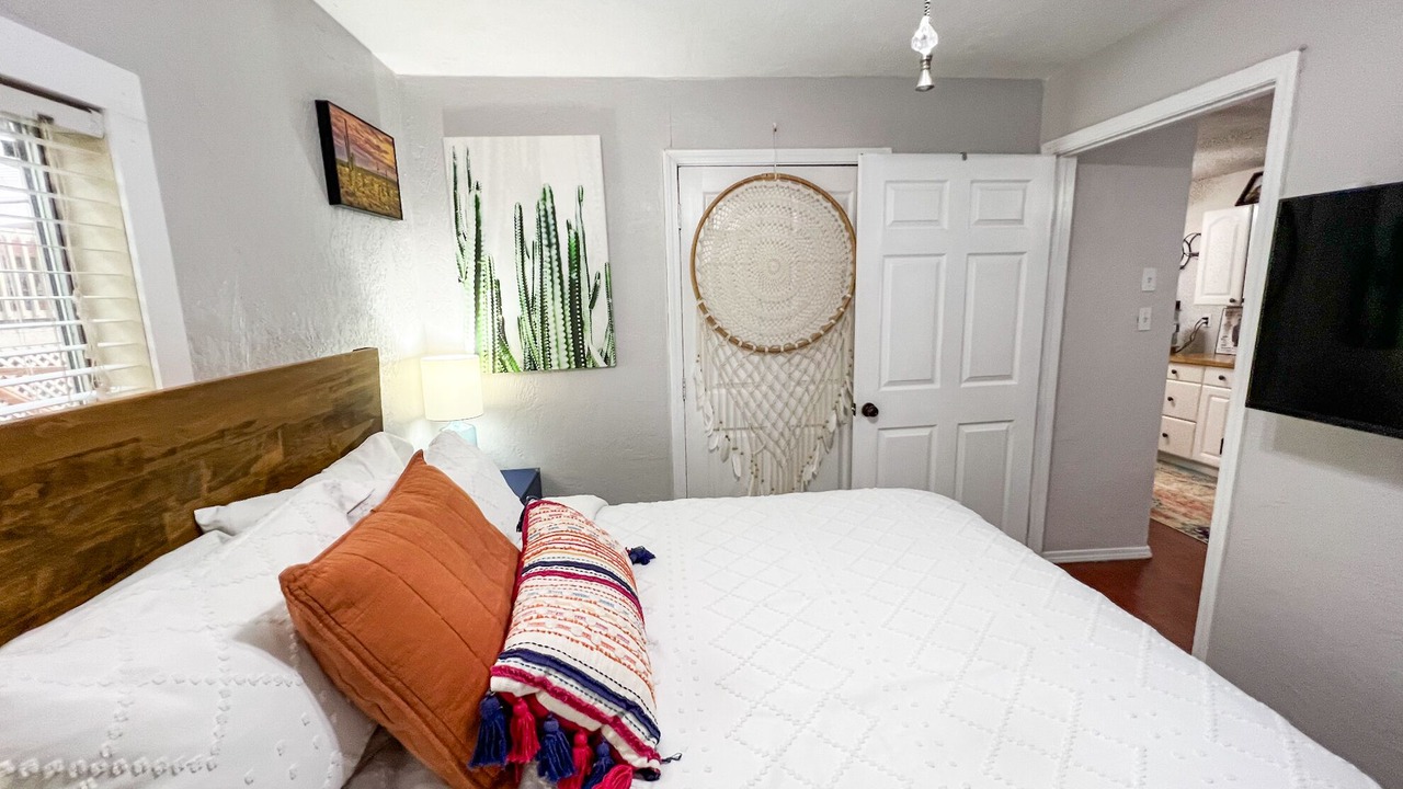 Photo of Bedroom in West Oak Hill