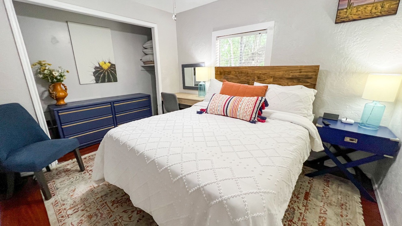 Photo of Bedroom in West Oak Hill