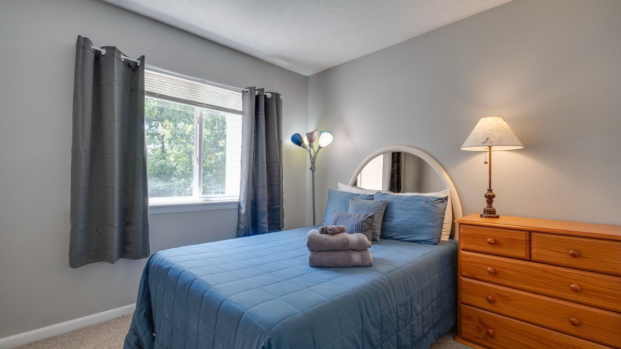Photo of Bedroom in Berkeley