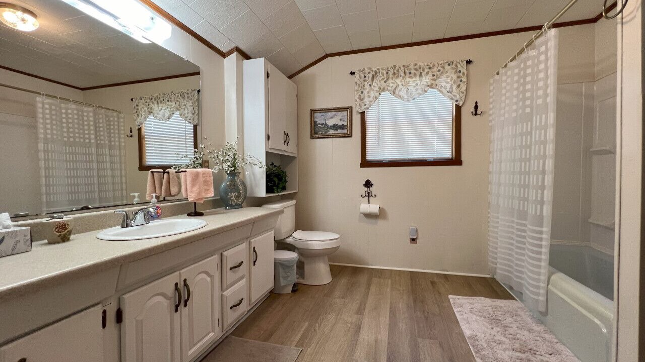 Photo of Bathroom in Negreet