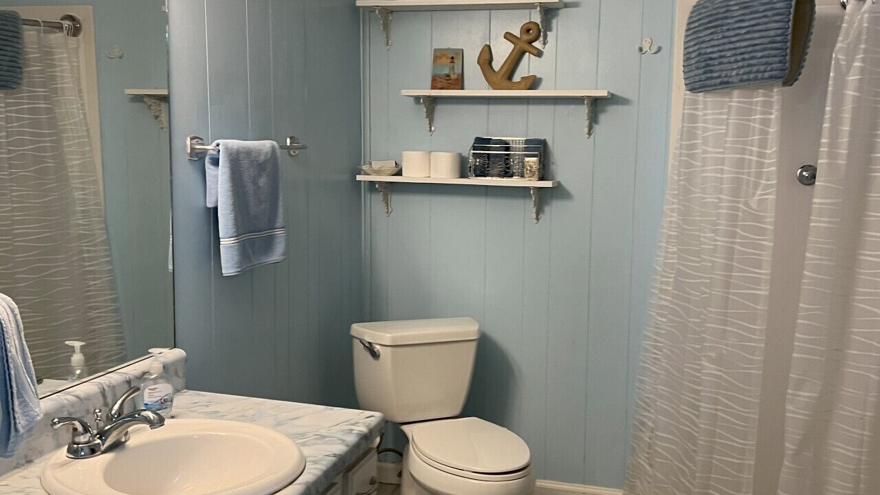 Photo of Bathroom in Negreet