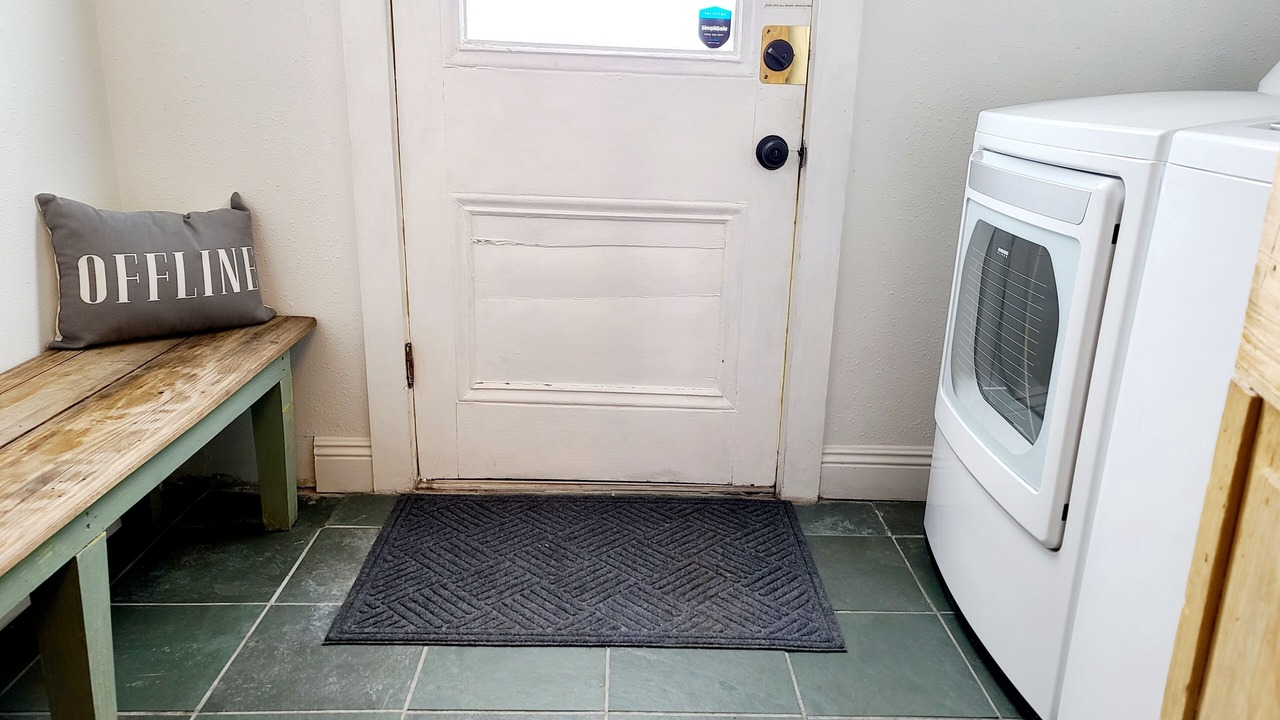 Photo of Bedroom in Freret