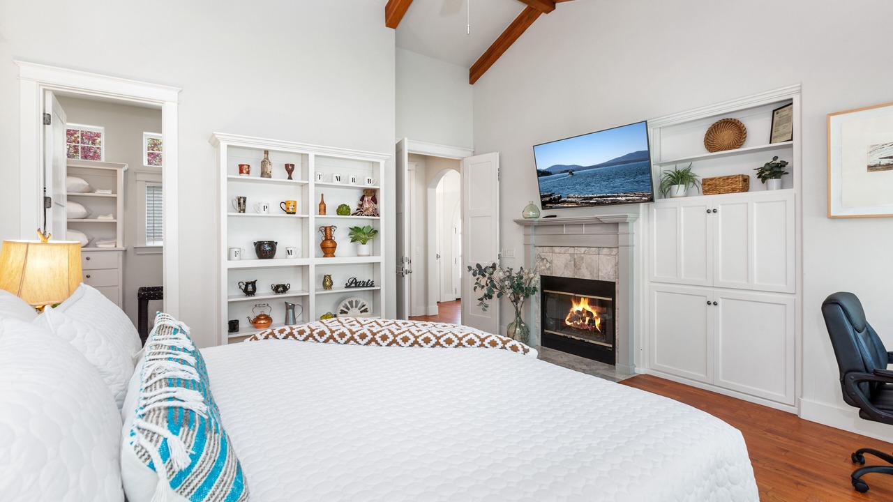 Photo of Bedroom in Three Rivers
