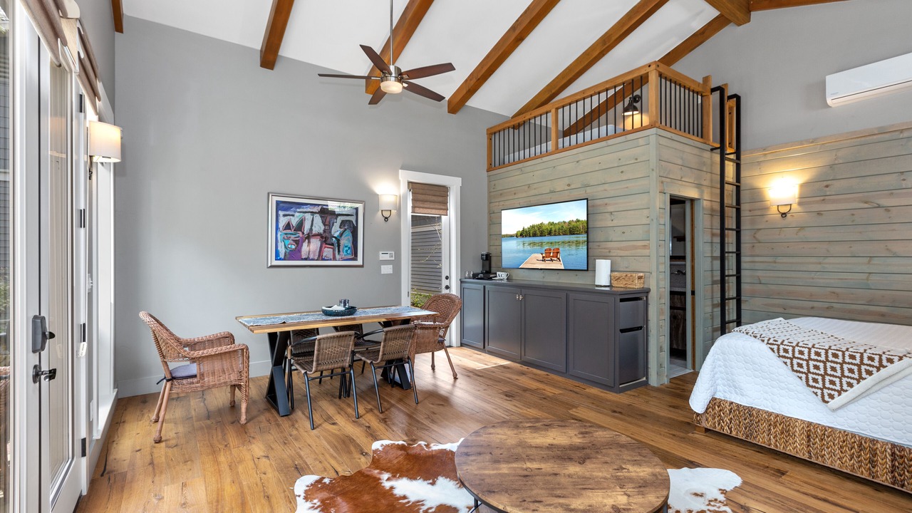 Photo of Bedroom in Three Rivers