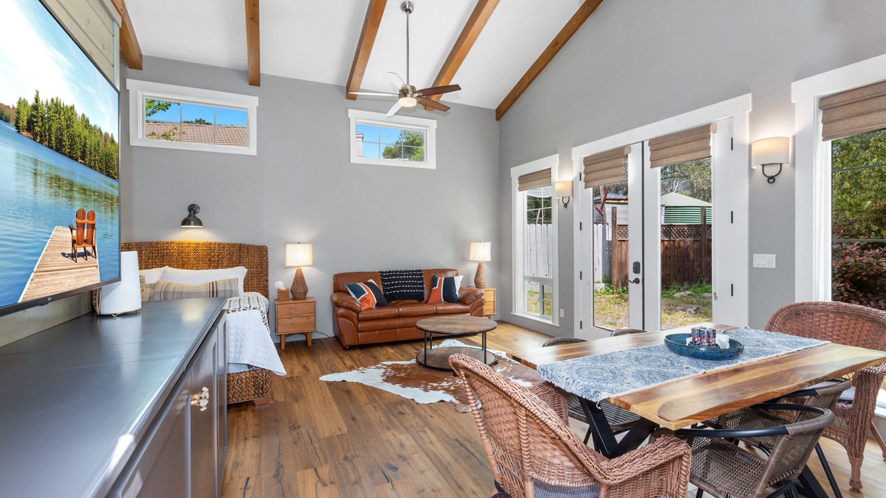 Photo of Livingroom in Three Rivers