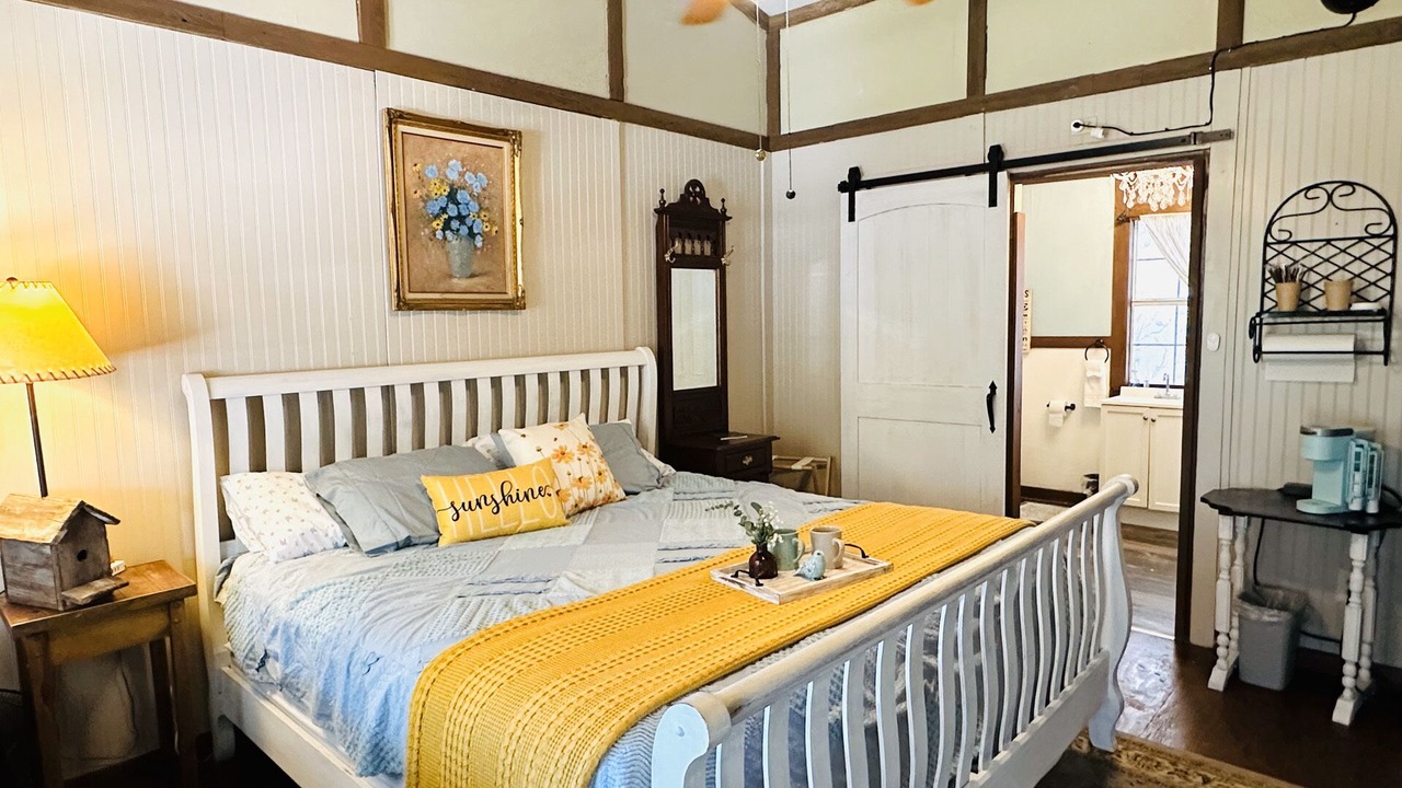 Photo of Bedroom in Canton