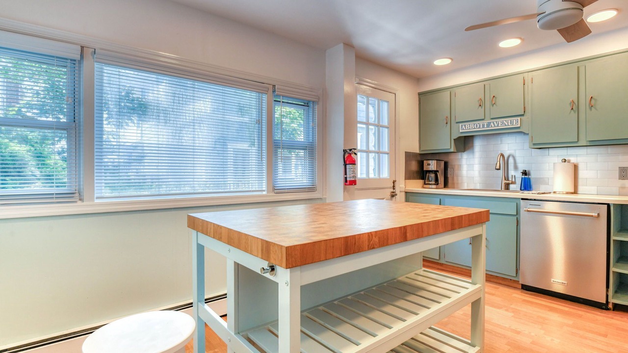 Photo of Kitchen in Ocean Grove