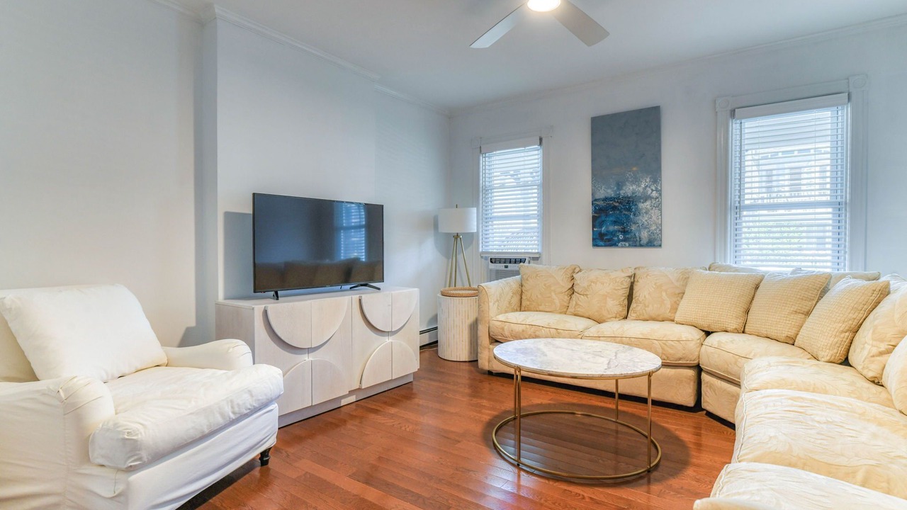 Photo of Livingroom in Ocean Grove
