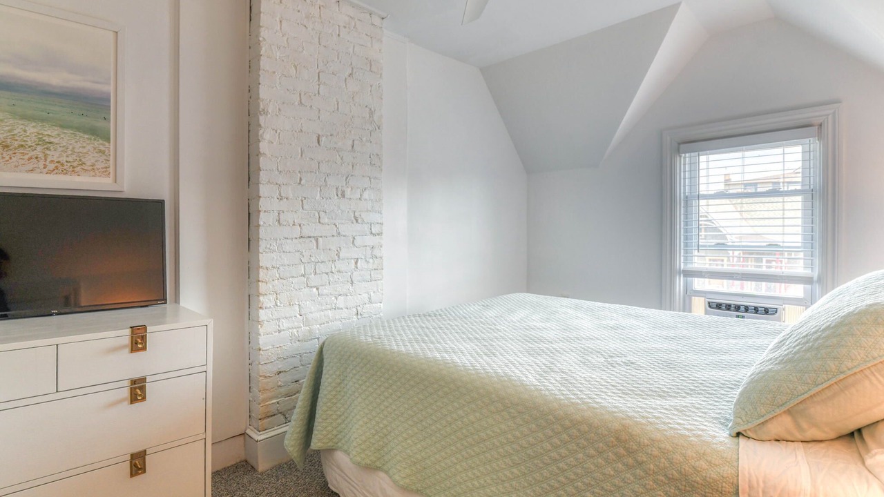 Photo of Bedroom in Ocean Grove