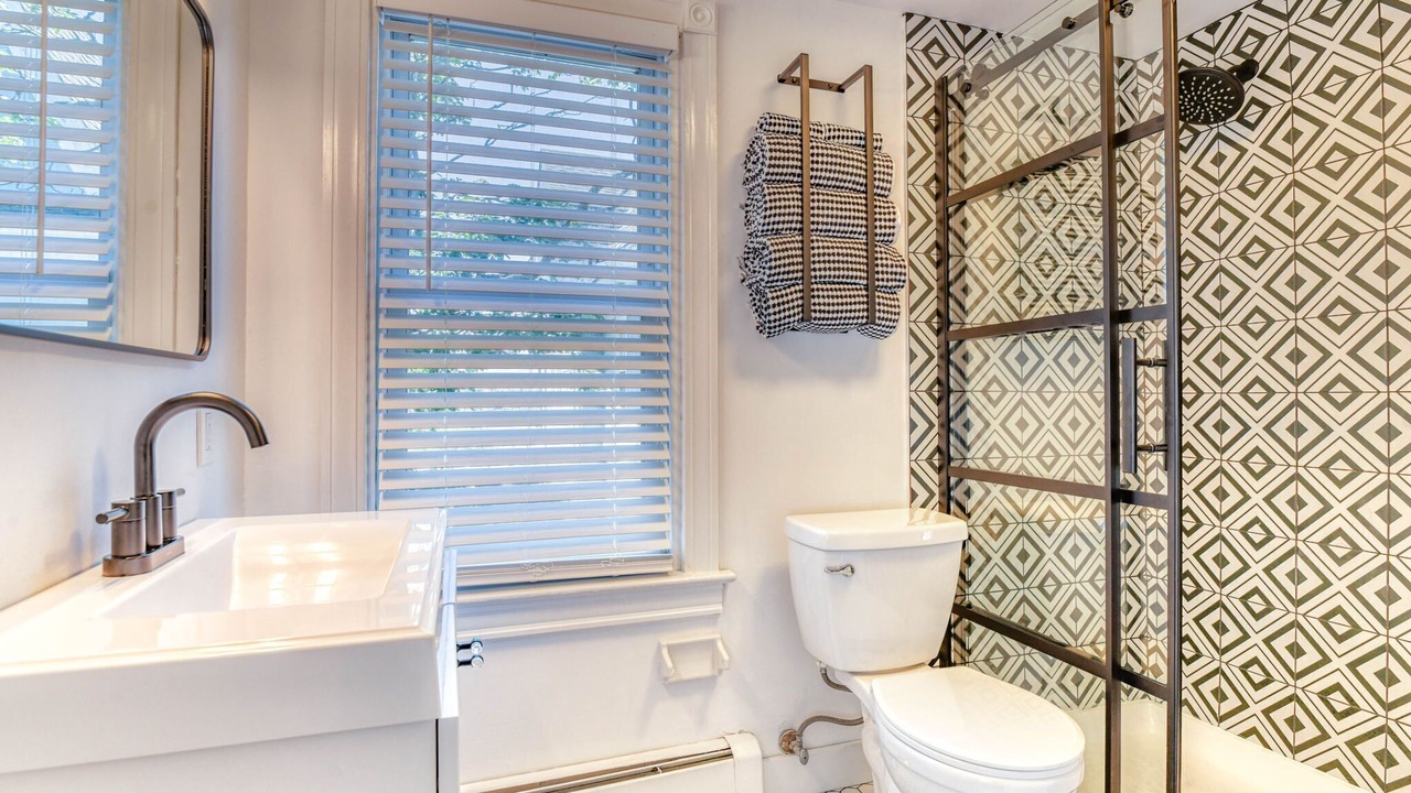 Photo of Bathroom in Ocean Grove