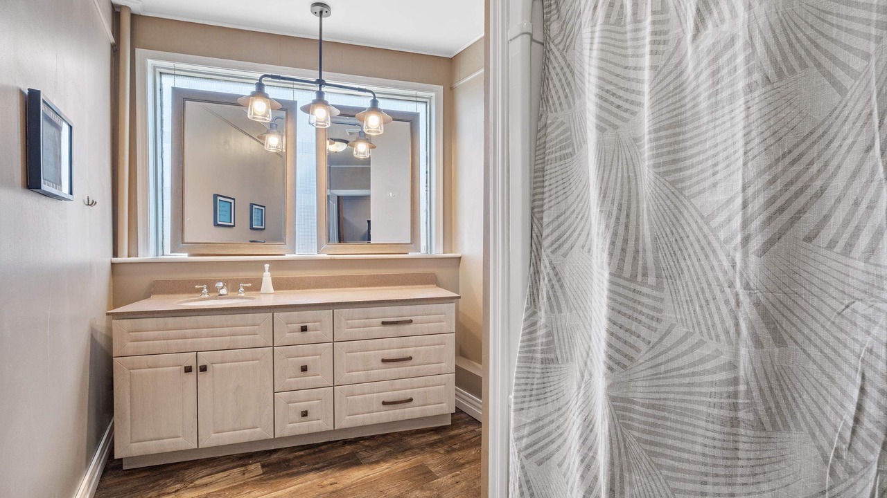 Photo of Bathroom in Summerside
