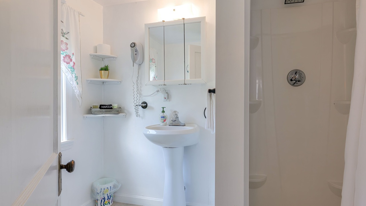 Photo of Bathroom in Ellsworth