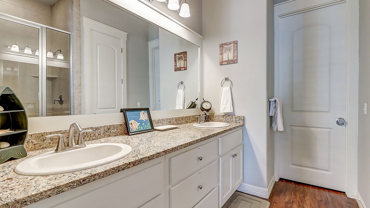 Photo of Bathroom in Sailhouse