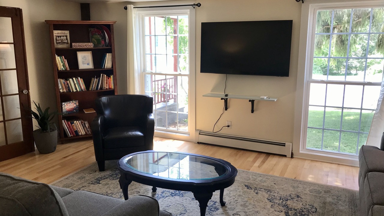Photo of Livingroom in Smyrna